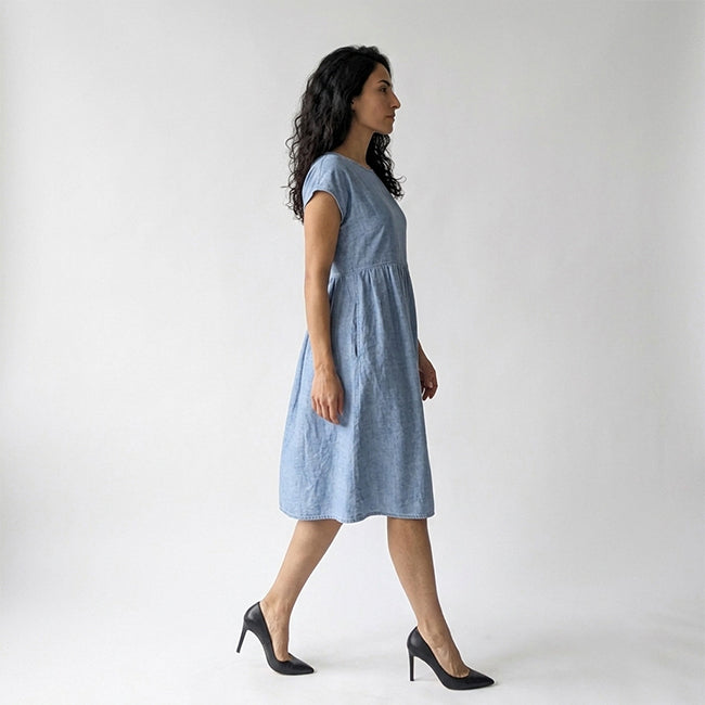 Women's Sleeveless Loose Pocket Midi Dress