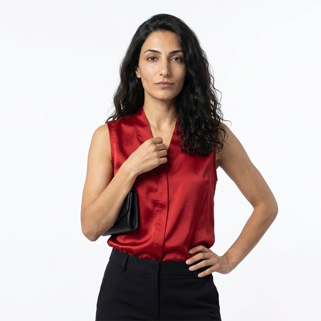 Women's Sleeveless V-Neck Top