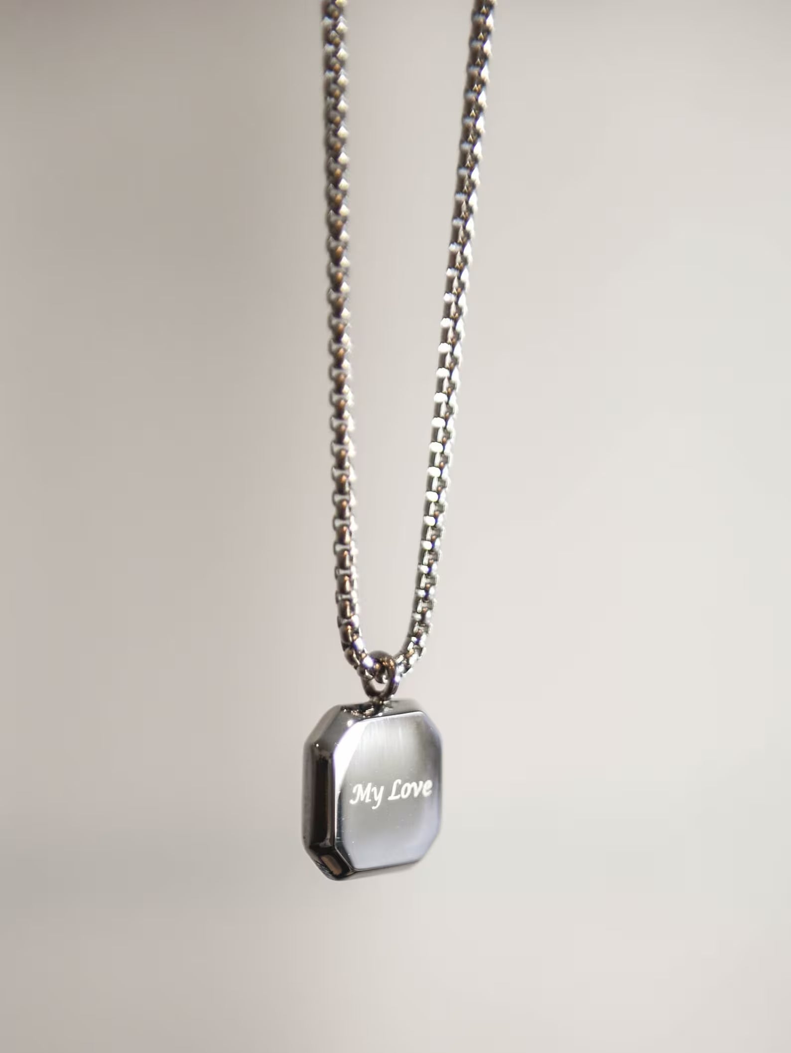 Magic Heat Revealed Photo Necklace