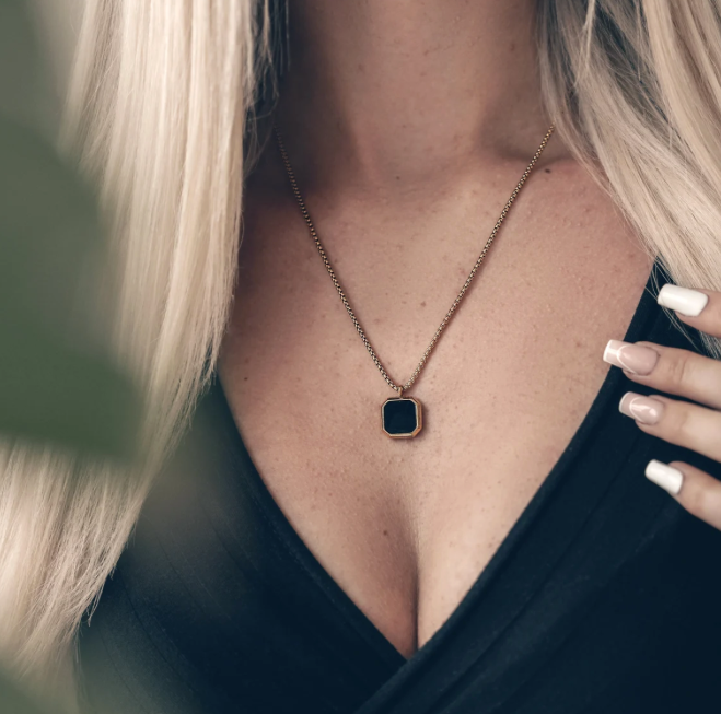 Magic Heat Revealed Photo Necklace