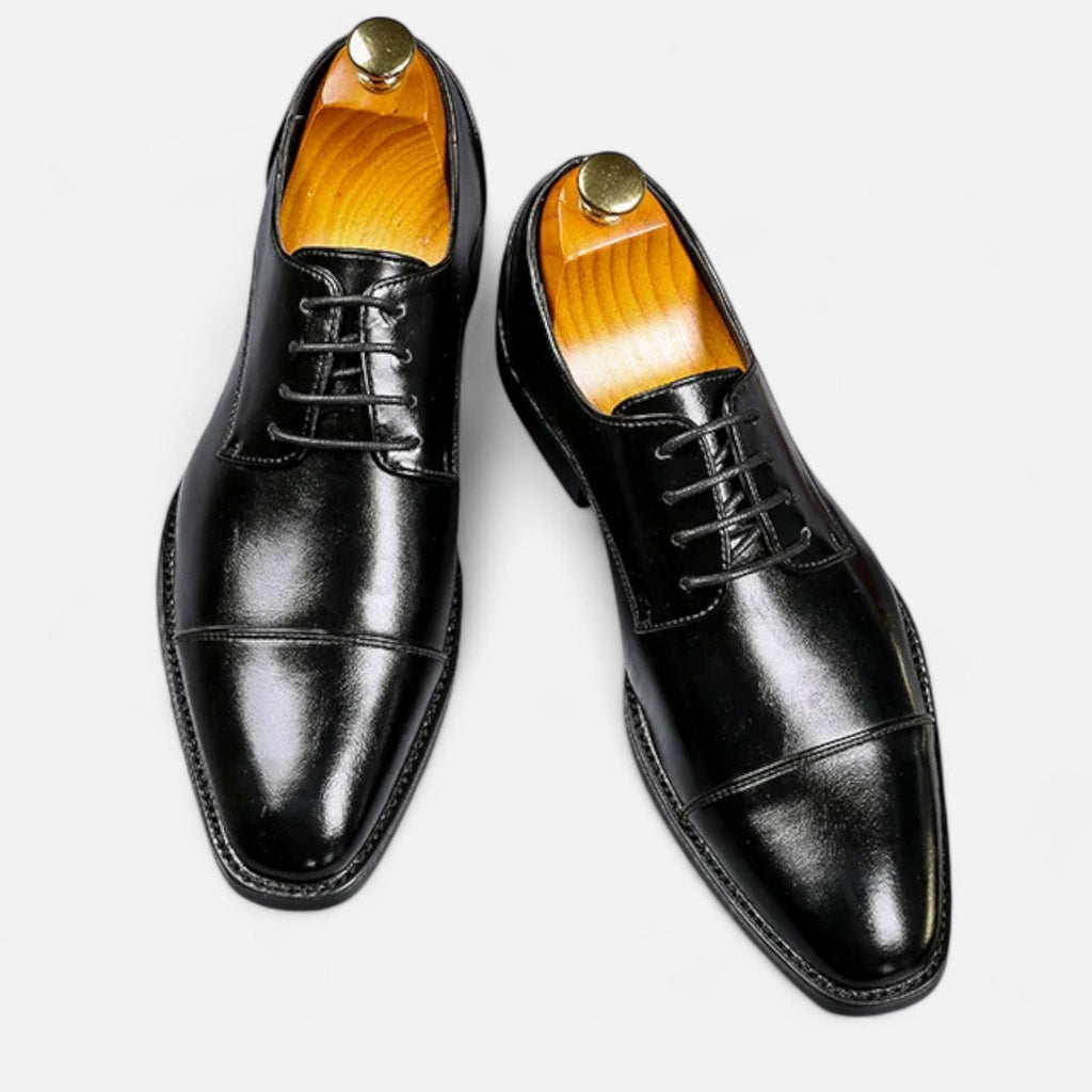 Men's Derby Shoes in black, view 5