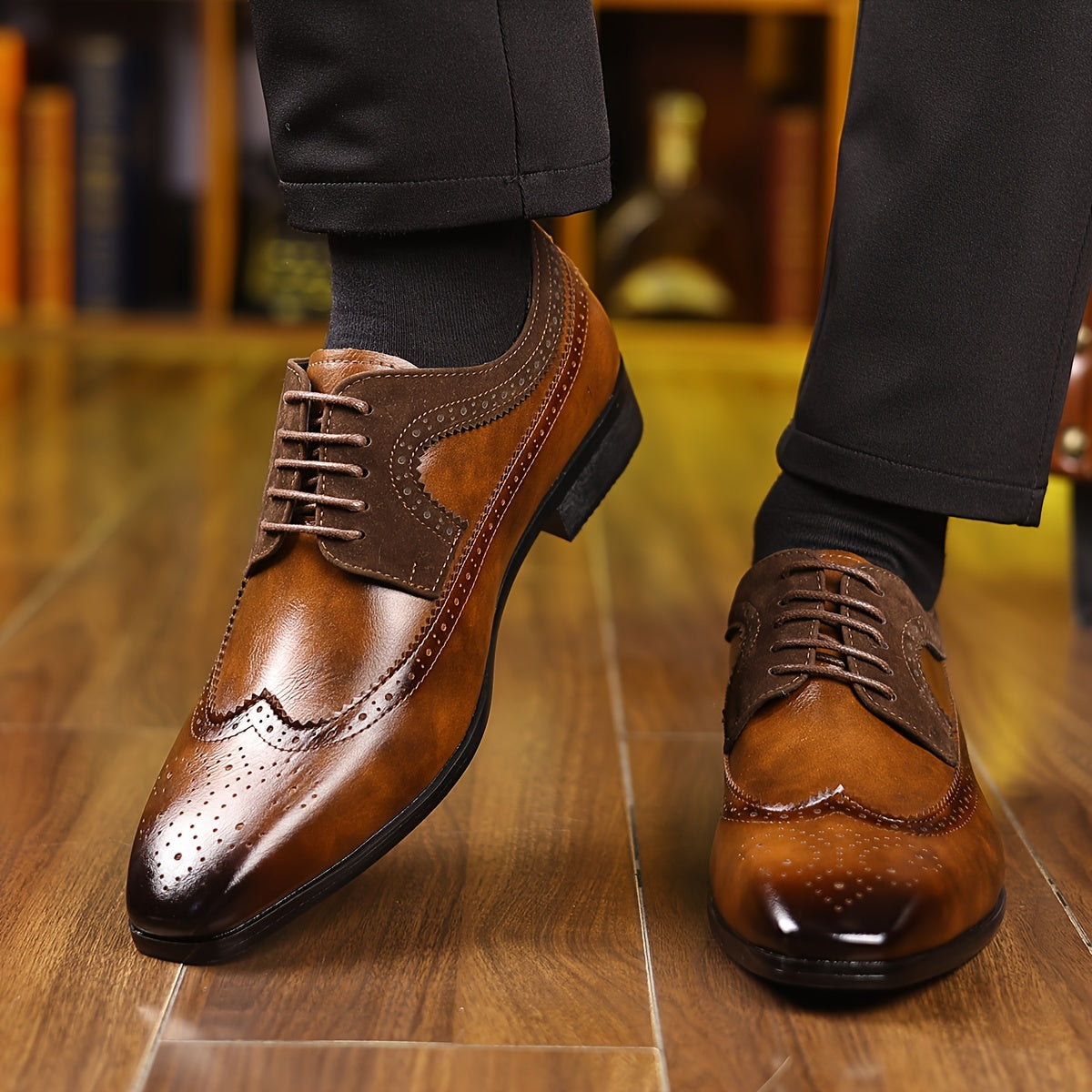 Men's Brogues in black, view 4