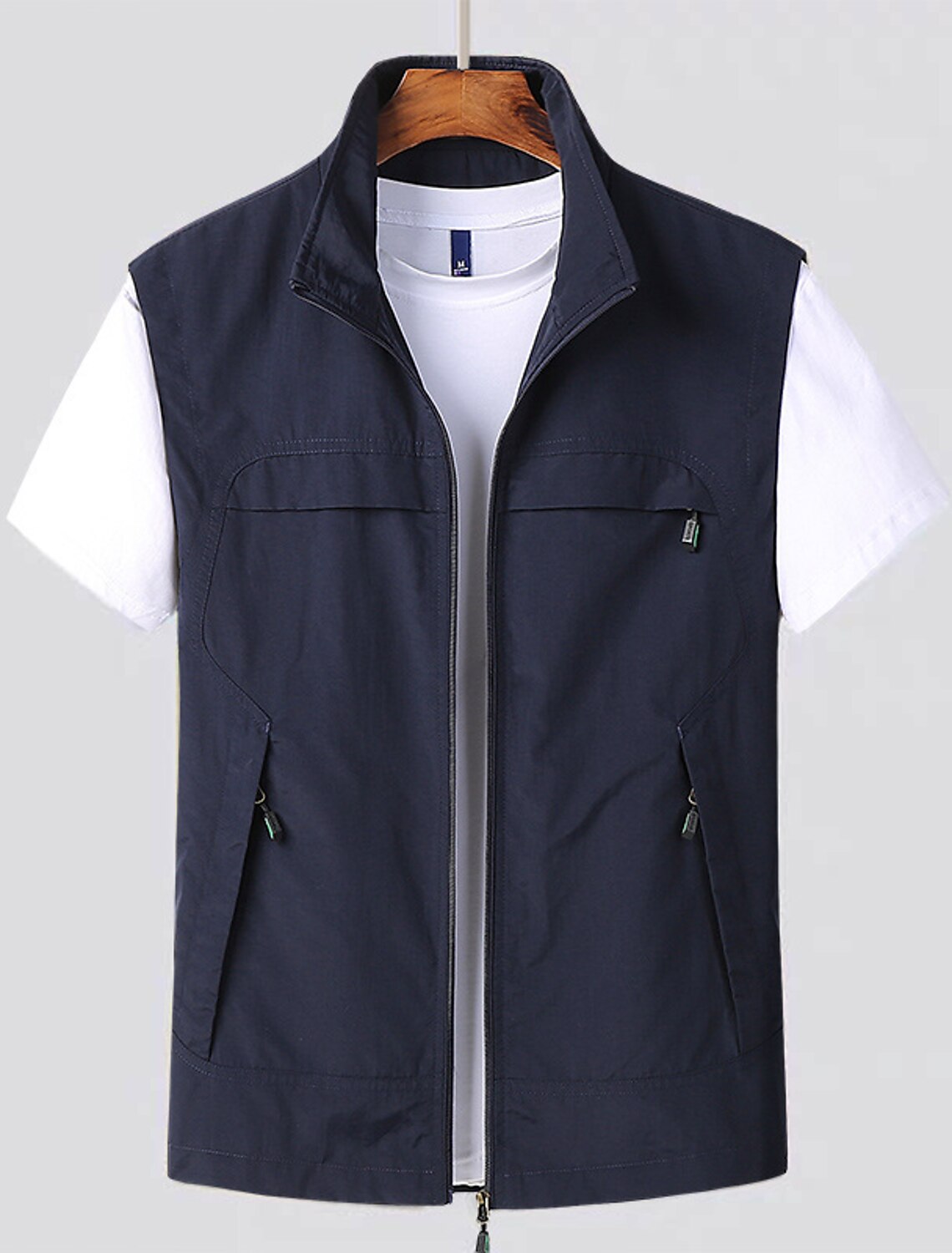 Men's Lightweight Vest Quick Drying and Practical Zip Pockets