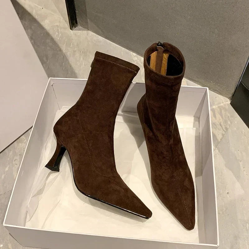Women's Ankle Boots in brown, view 3
