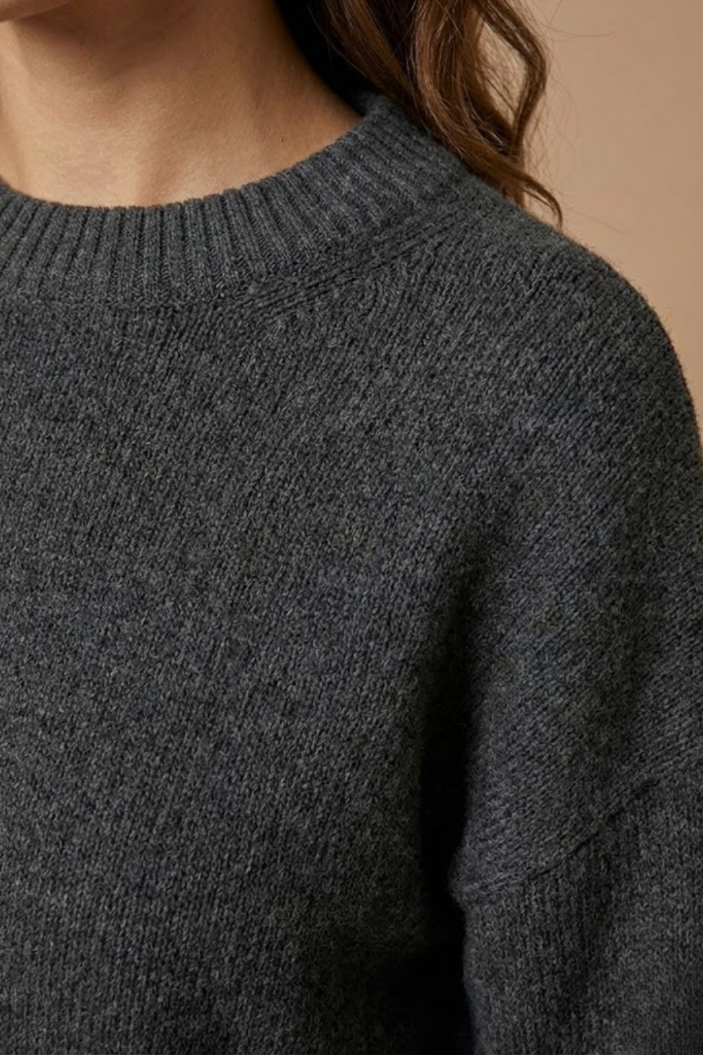 Women's Knitted Co-ord Set in grey, view 3